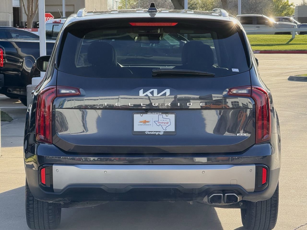 Used 2025 Kia Telluride S image 5