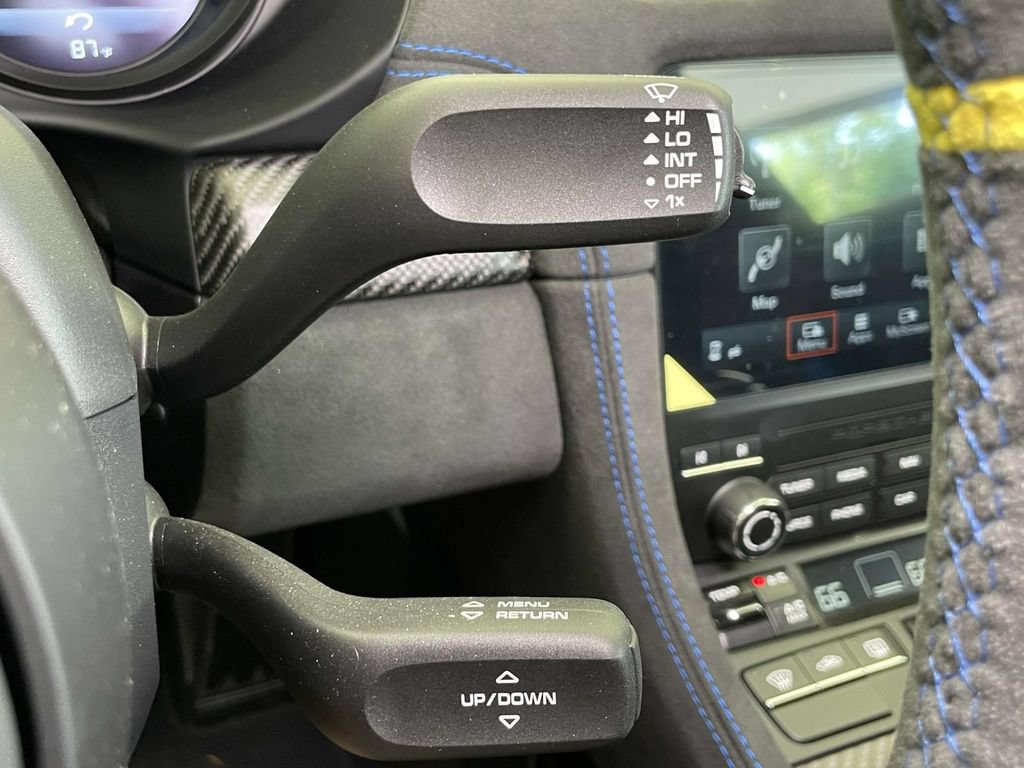 Certified 2025 Porsche 718 Cayman GT4 RS RWD image 36