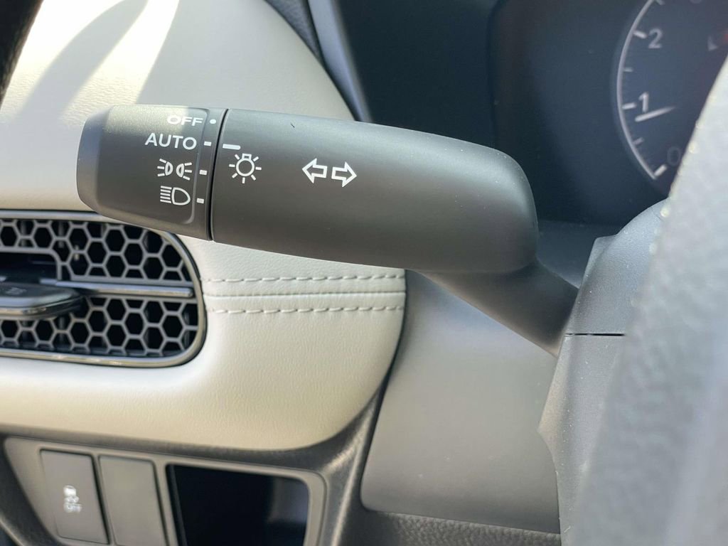 Used 2026 Honda HR-V LX image 26