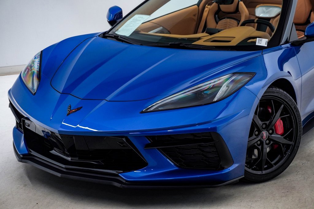 Used 2022 Chevrolet Corvette Stingray Premium Conv w/ Z51 Performance Package image 4