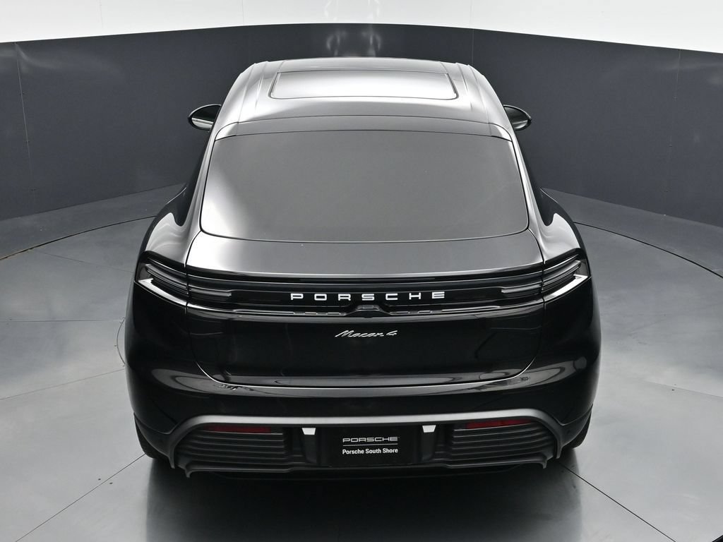 New 2026 Porsche Macan 4 Electric AWD/4WD image 18