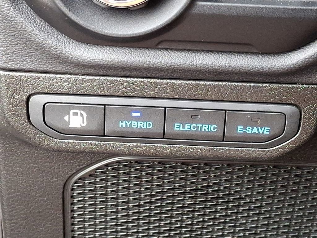 Used 2024 Jeep Wrangler Unlimited Rubicon 4xe image 26