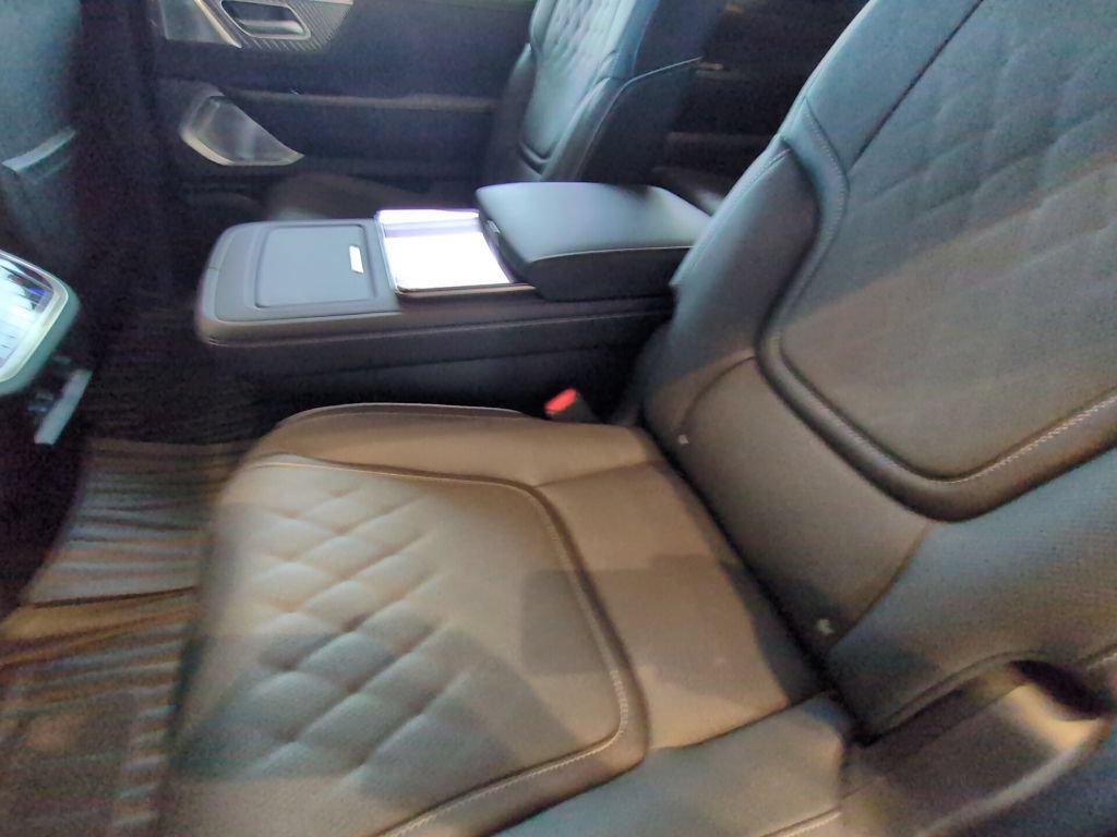 New 2027 INFINITI QX80 Autograph AWD/4WD image 21