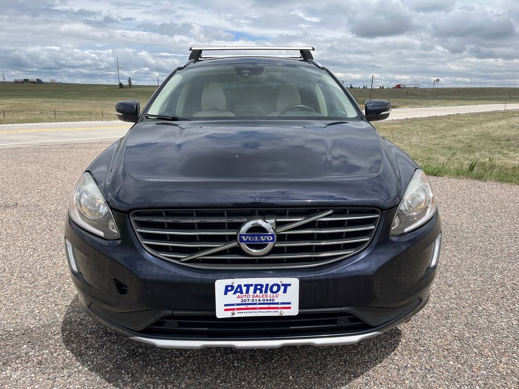 Used 2017 Volvo XC60 T5 Inscription w/ Preferred Option Package AWD/4WD image 8