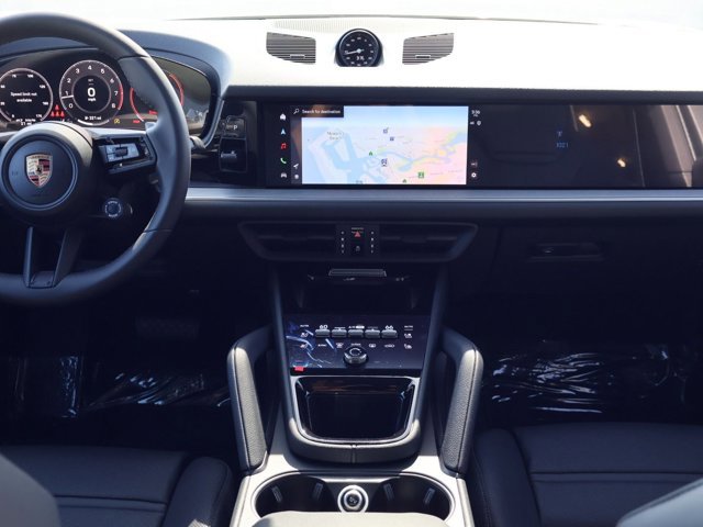 New 2026 Porsche Cayenne Coupe image 20