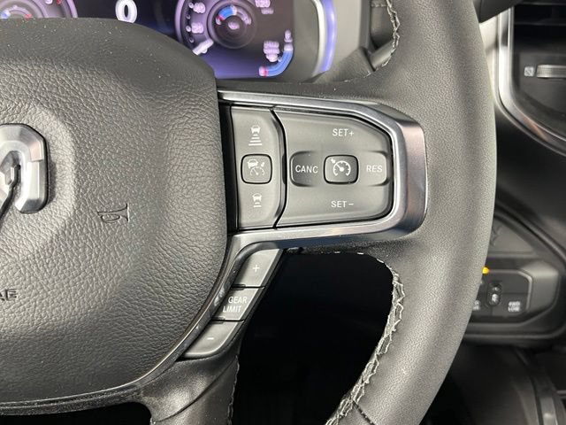 New 2026 RAM 3500 Laramie AWD/4WD image 18