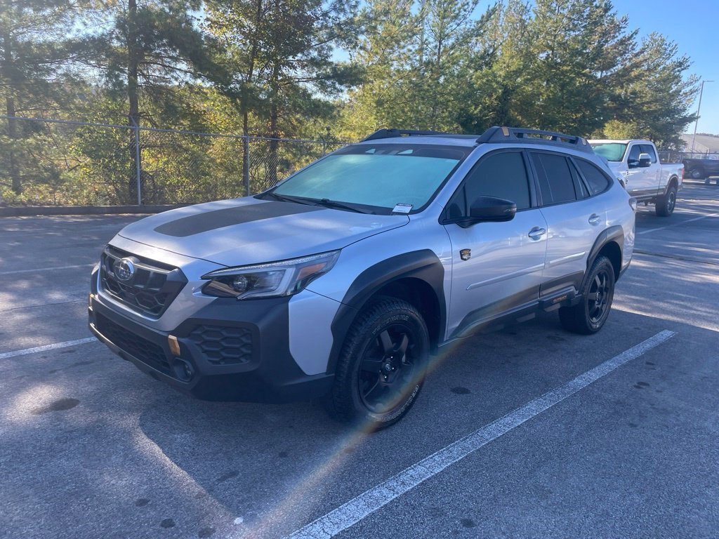 Used 2025 Subaru Outback Wilderness AWD/4WD image 1