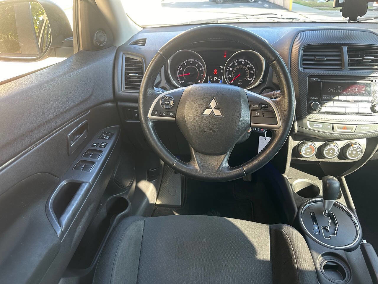 Used 2015 Mitsubishi Outlander Sport ES image 9
