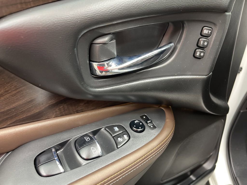 Used 2023 Nissan Murano Platinum FWD image 30