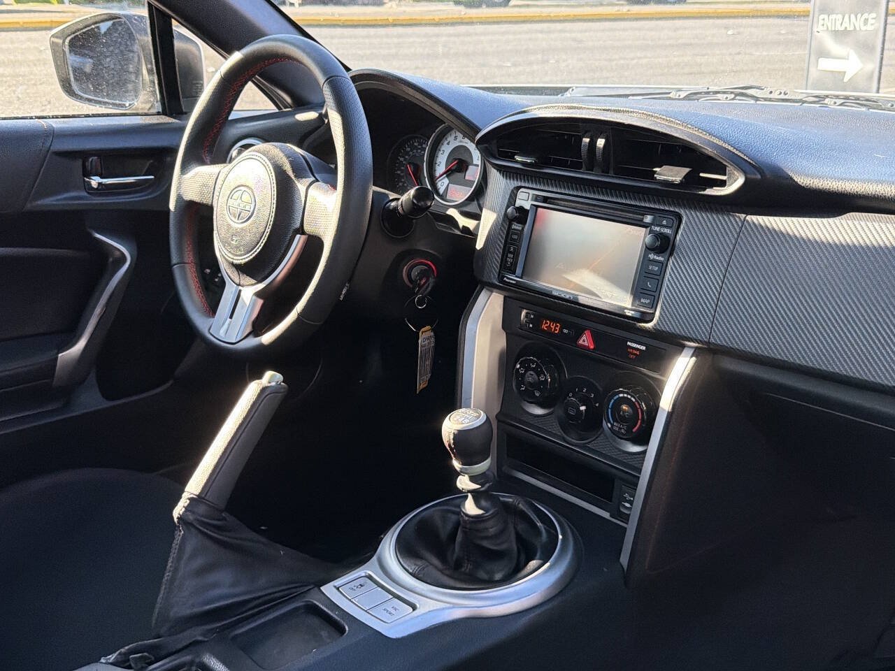 Used 2015 Scion FR-S RWD image 19