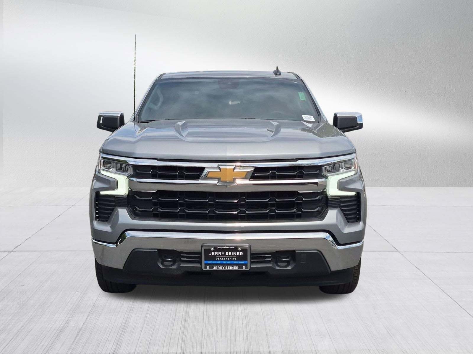 Certified 2024 Chevrolet Silverado 1500 LT AWD/4WD image 9