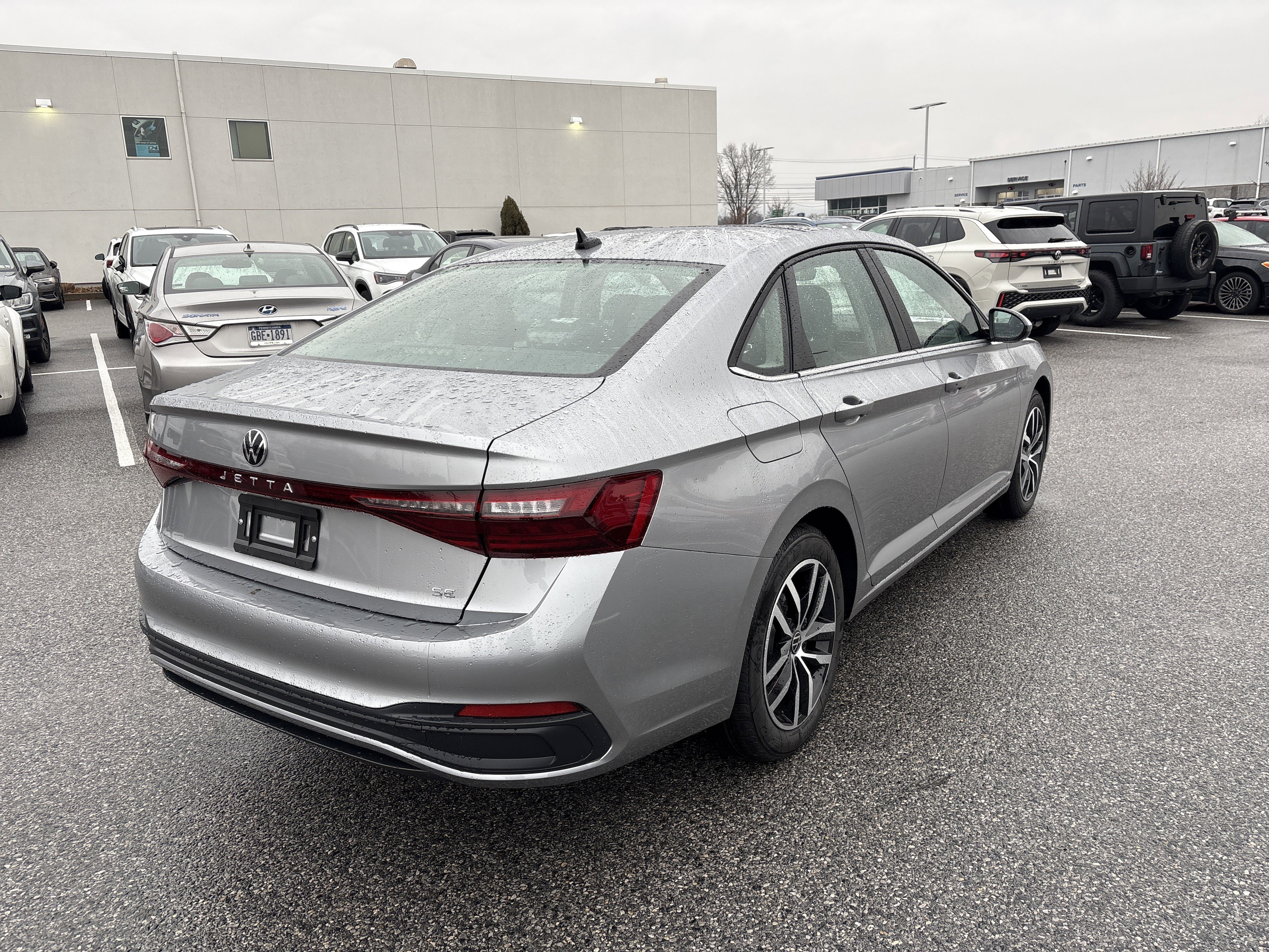 New 2026 Volkswagen Jetta SE image 4