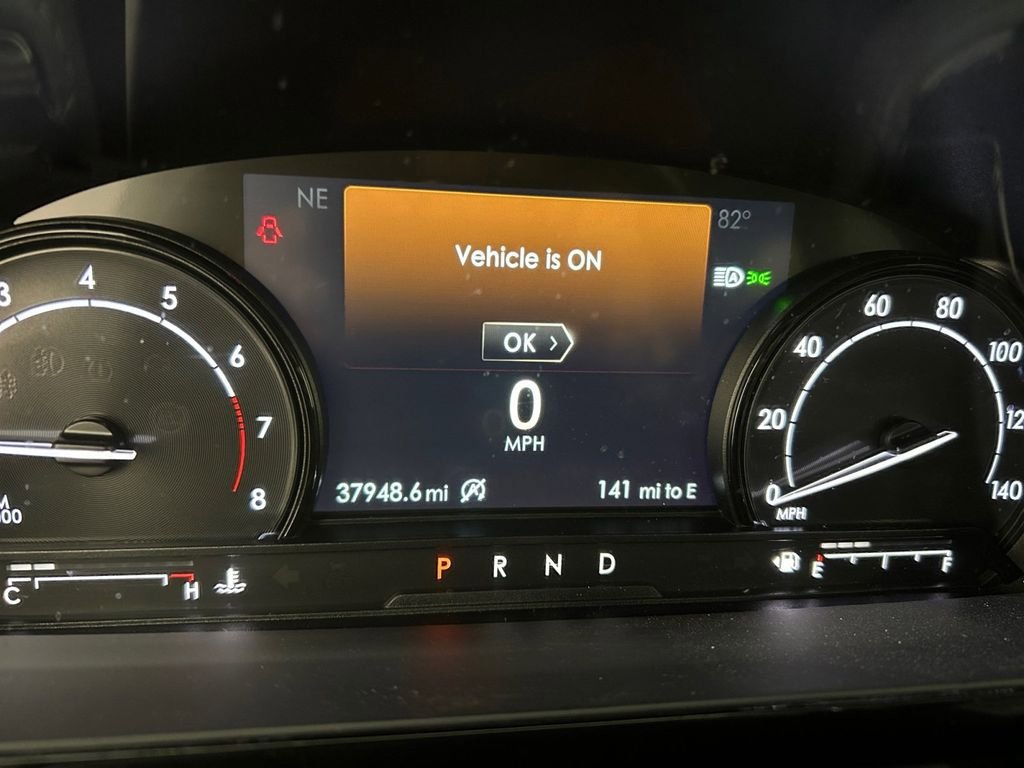 Used 2021 Lincoln Corsair FWD w/ Premium Package image 10