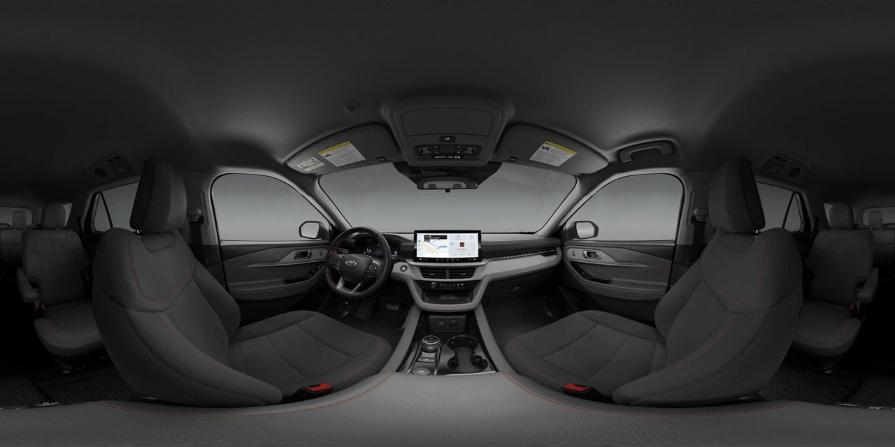 New 2026 Ford Explorer Active RWD image 9