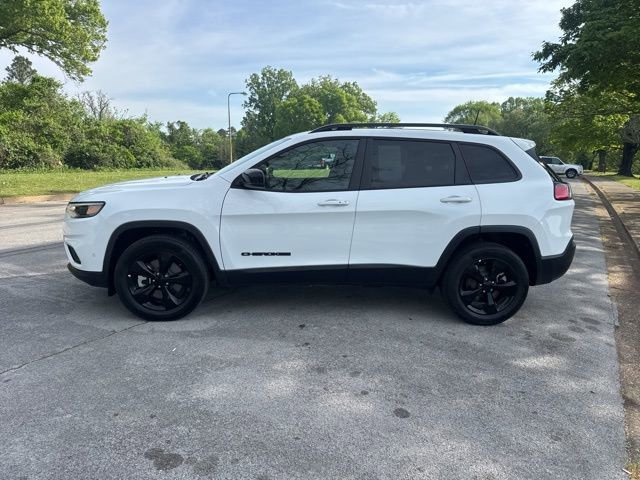 Used 2023 Jeep Cherokee Altitude Lux AWD/4WD image 4