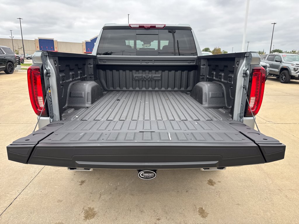 New 2026 GMC Sierra 1500 AT4 w/ AT4 Premium Package AWD/4WD image 11