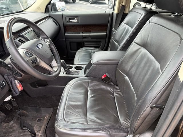 Used 2019 Ford Flex Limited w/ Equipment Group 303A AWD/4WD image 4