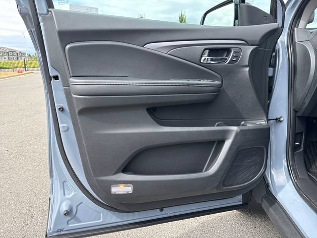 Used 2023 Honda Ridgeline RTL-E image 18