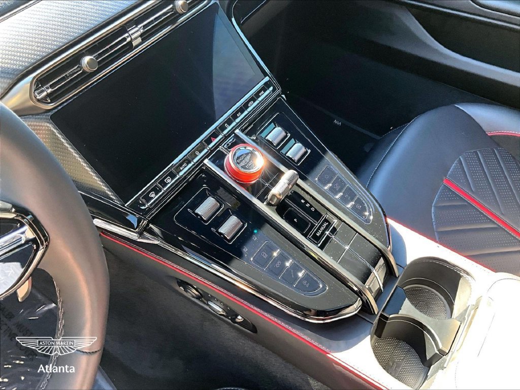 Used 2026 Aston Martin V8 Vantage S RWD image 15