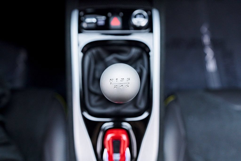 Used 2025 Lotus Emira RWD image 66