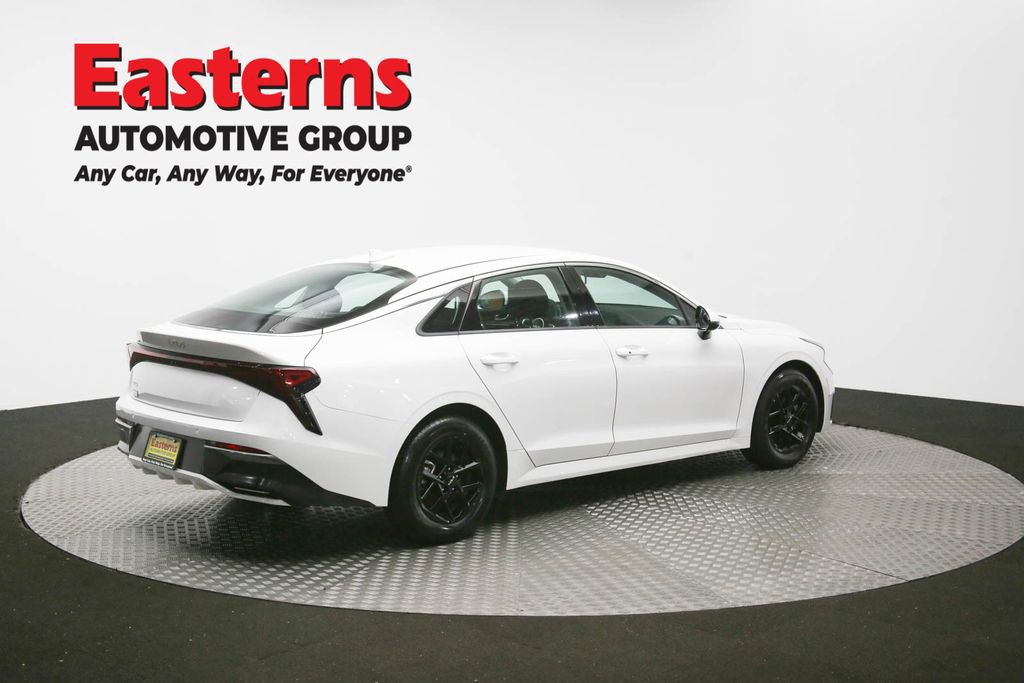 Used 2025 Kia K5 LXS FWD image 41