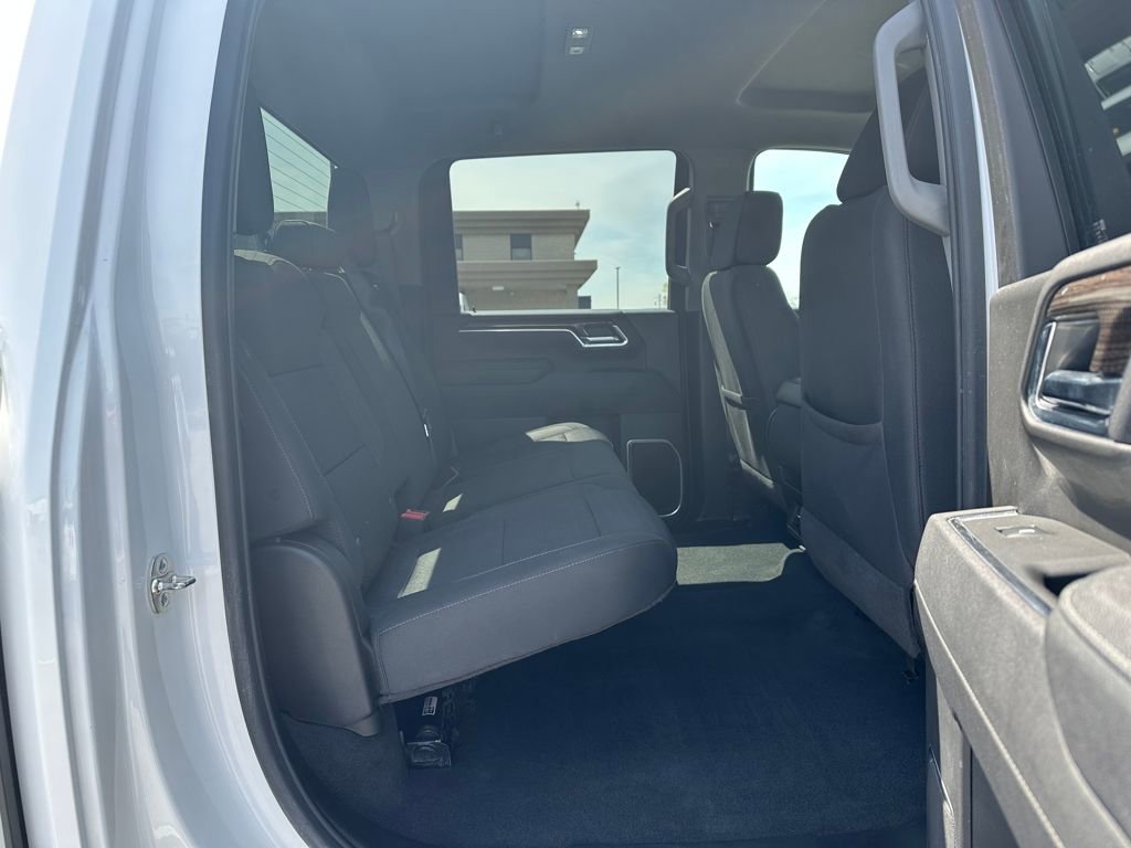 Used 2025 Chevrolet Silverado 2500 LT w/ Convenience Package AWD/4WD image 14