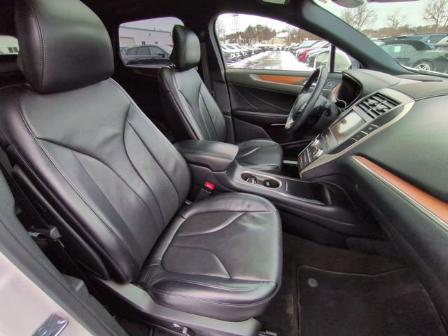 Used 2019 Lincoln MKC Reserve image 22