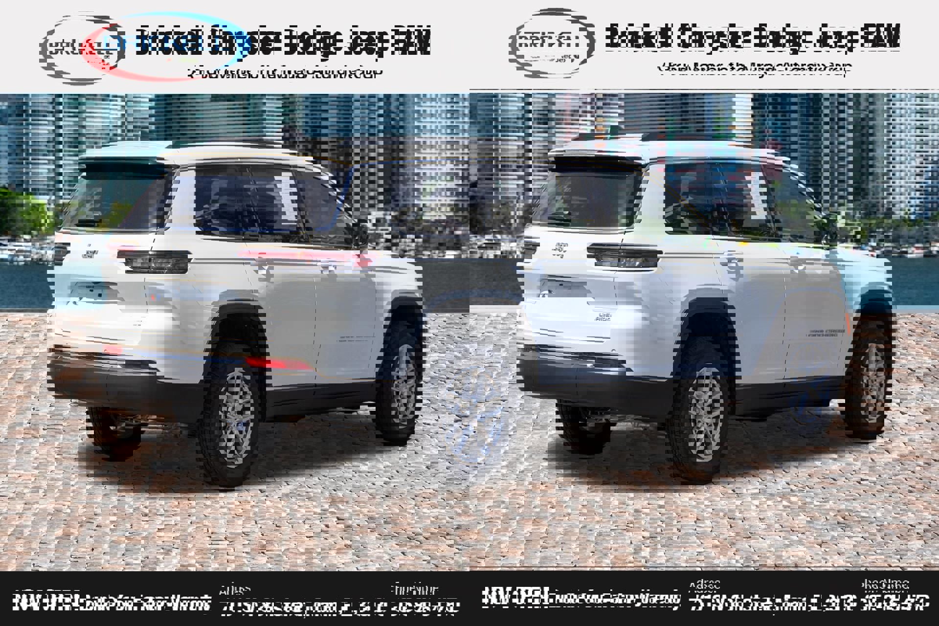 Used 2025 Jeep Grand Cherokee L Laredo image 5