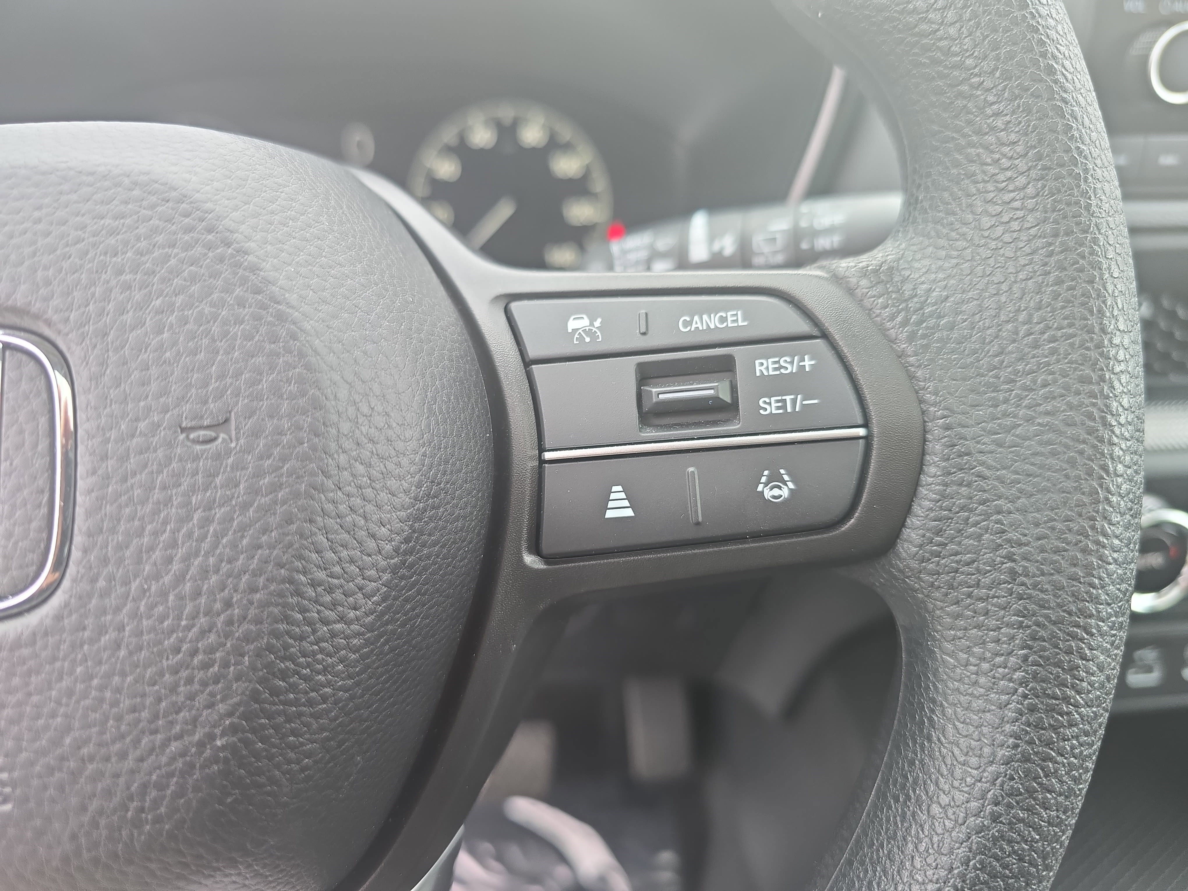 Used 2025 Honda CR-V EX image 17