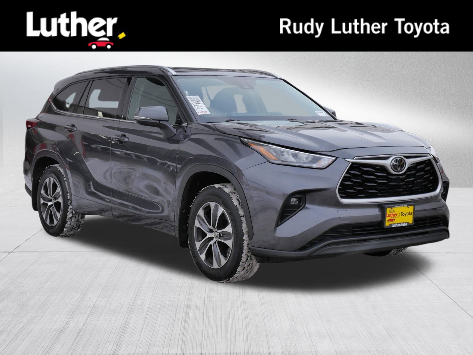 Used 2020 Toyota Highlander XLE