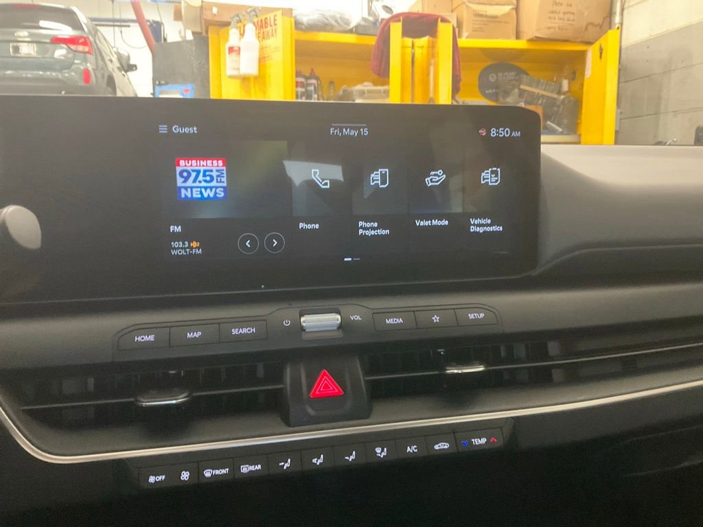 Used 2025 Kia K4 FWD image 25