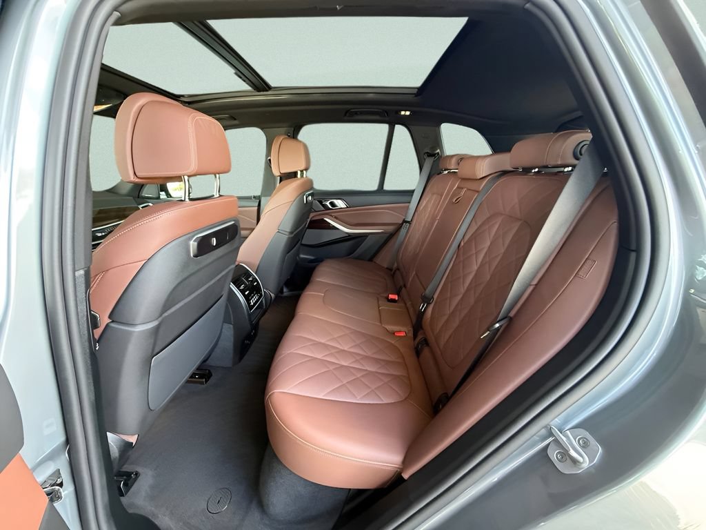 Certified 2026 BMW X5 xDrive50e AWD/4WD image 22