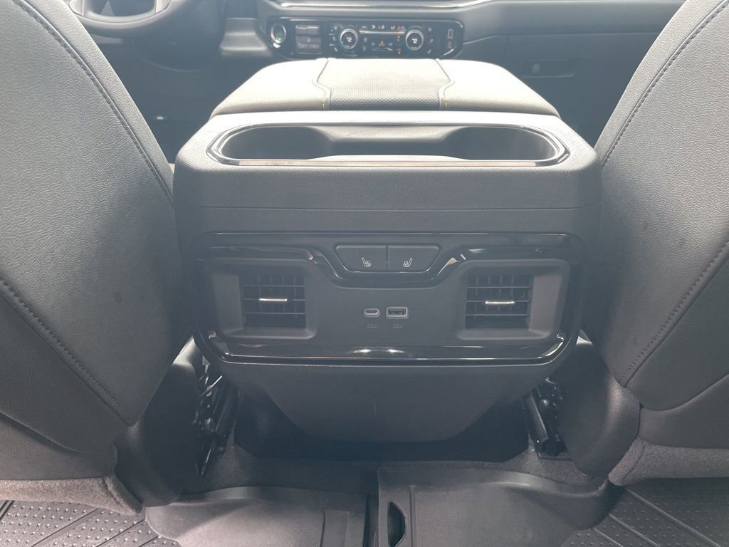 Used 2025 Chevrolet Silverado 1500 ZR2 w/ Technology Package image 29