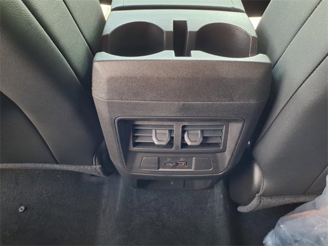 New 2025 Chevrolet Colorado LT w/ LT Convenience Package image 16