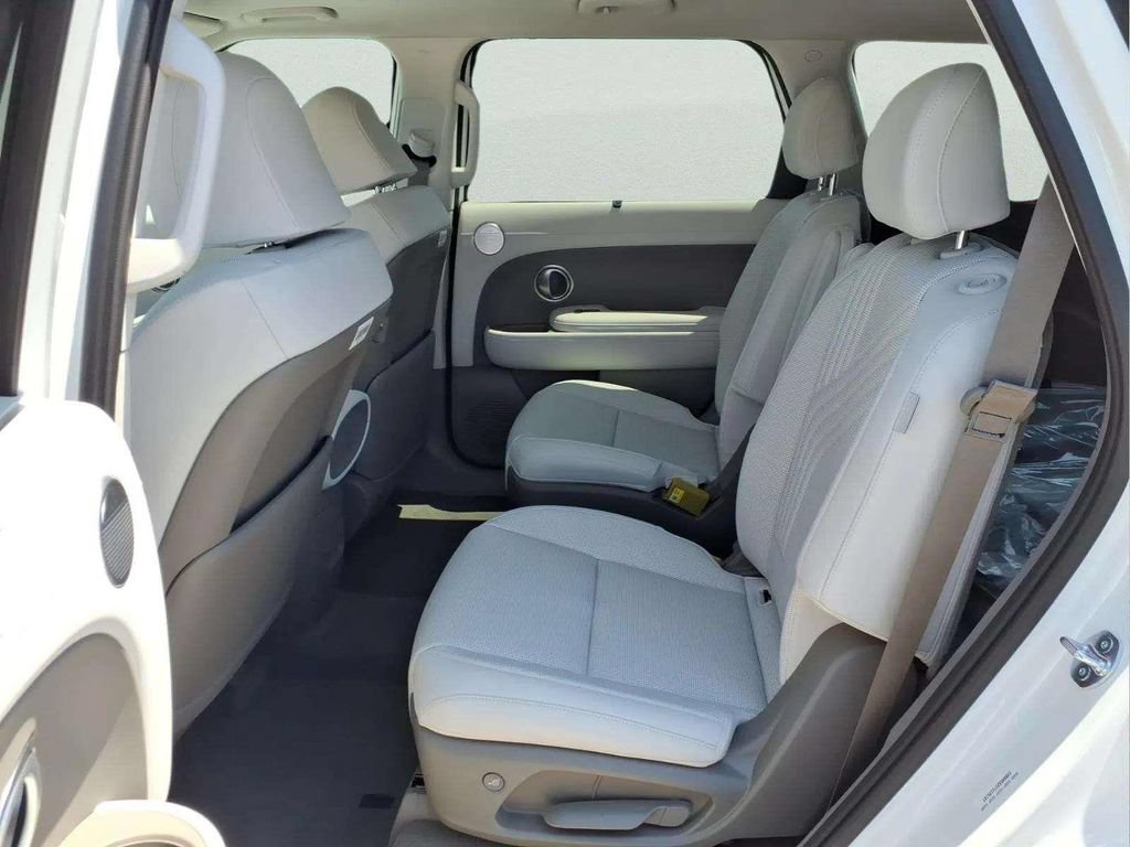 New 2026 Hyundai Palisade SEL FWD image 9