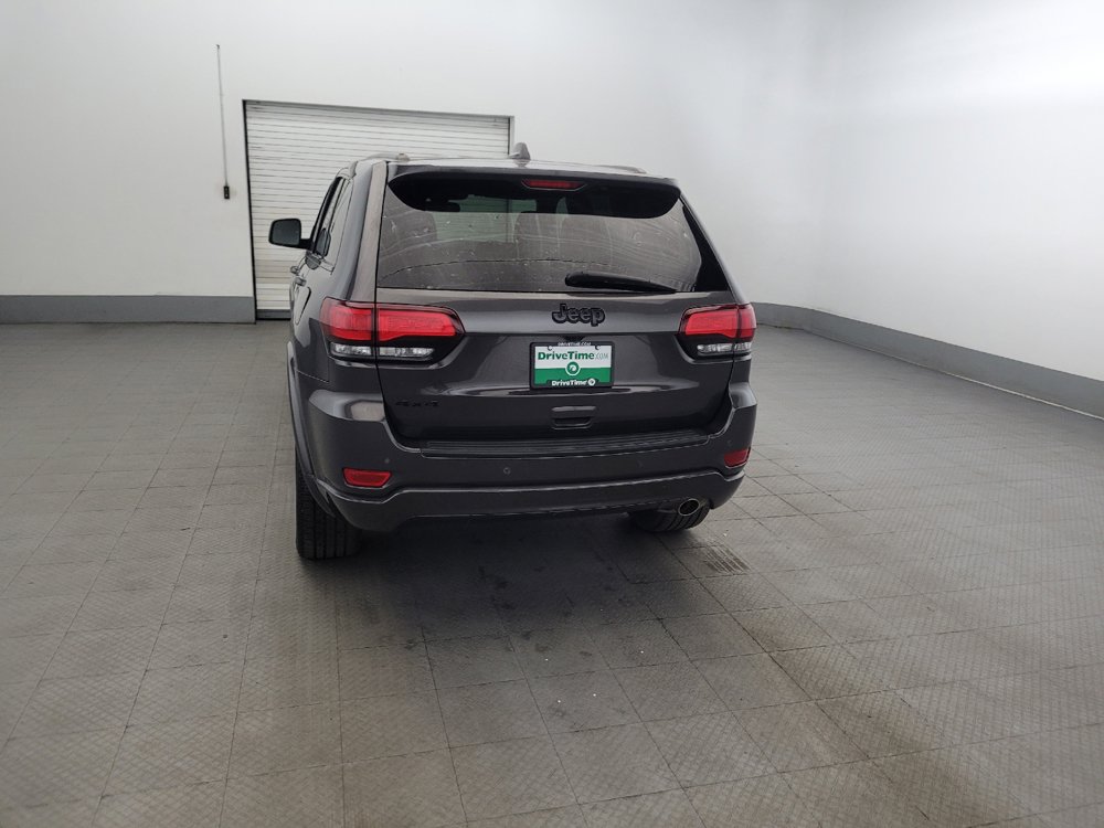 Used 2021 Jeep Grand Cherokee Laredo X AWD/4WD image 6