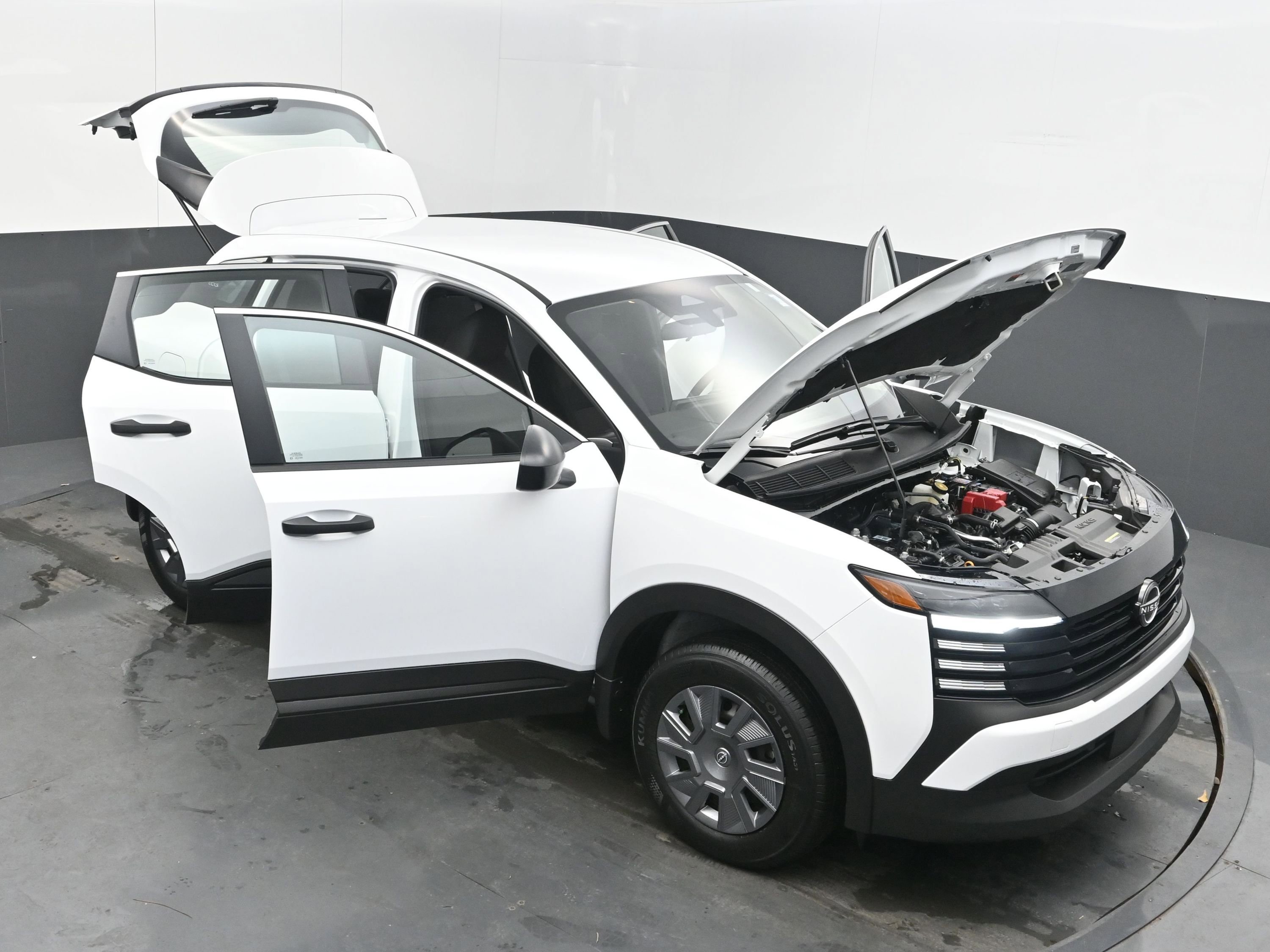 Certified 2025 Nissan Kicks S image 36