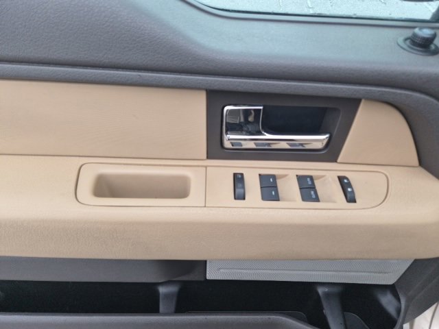 Used 2013 Ford F150 XLT w/ Luxury Equipment Group image 13