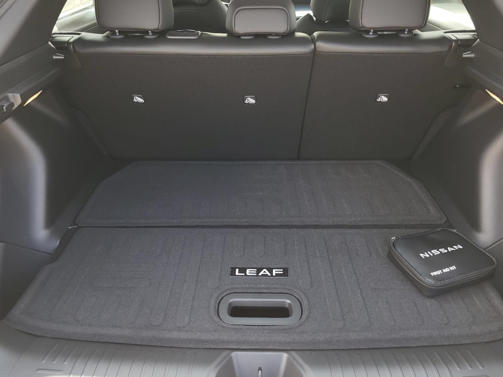 New 2026 Nissan Leaf SV+ w/ Floor Mat Package (SV+) FWD image 11