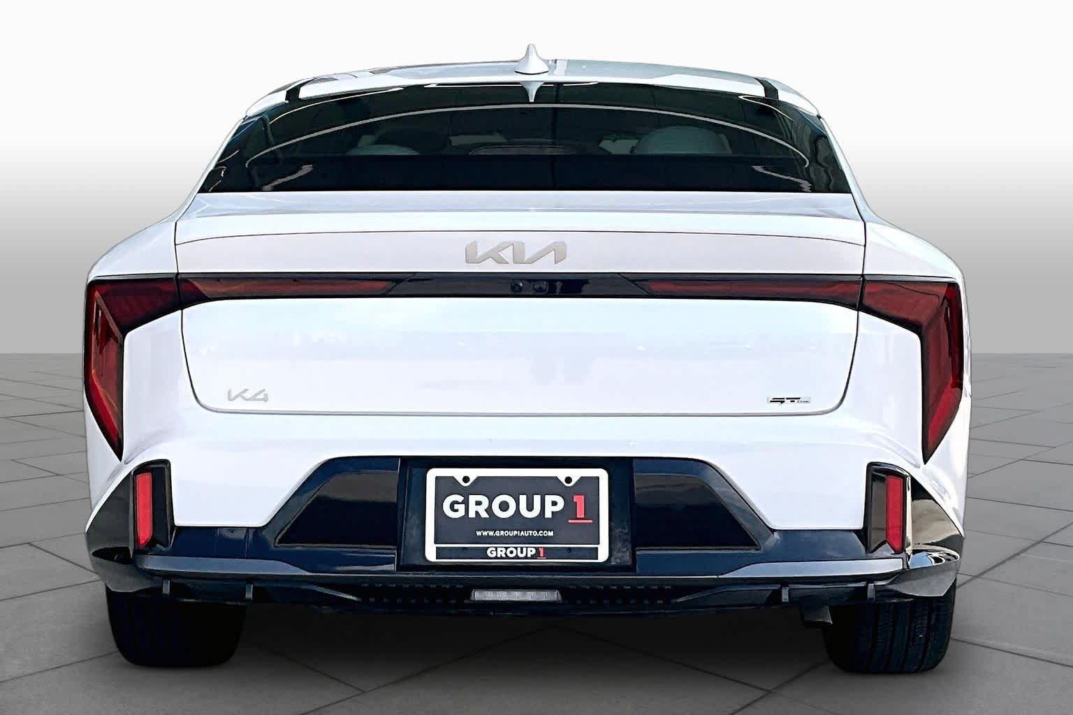 Used 2025 Kia K4 GT-Line w/ GT-Line Premium Package FWD image 5