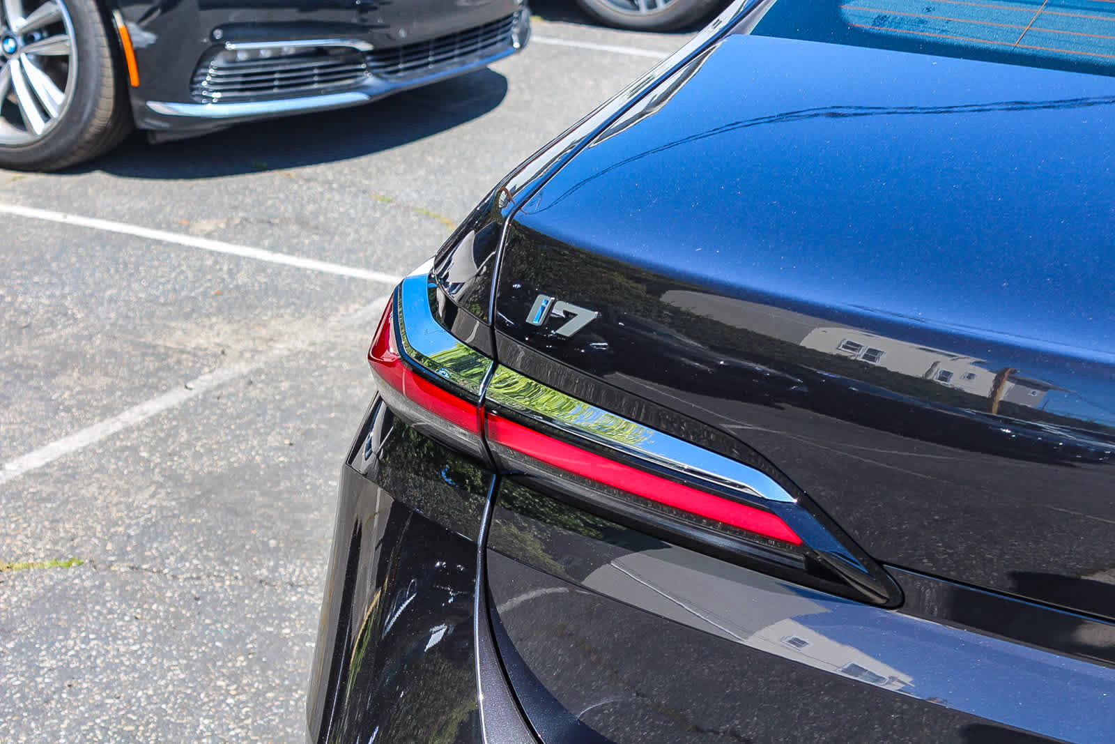 New 2026 BMW i7 M70 RWD image 7