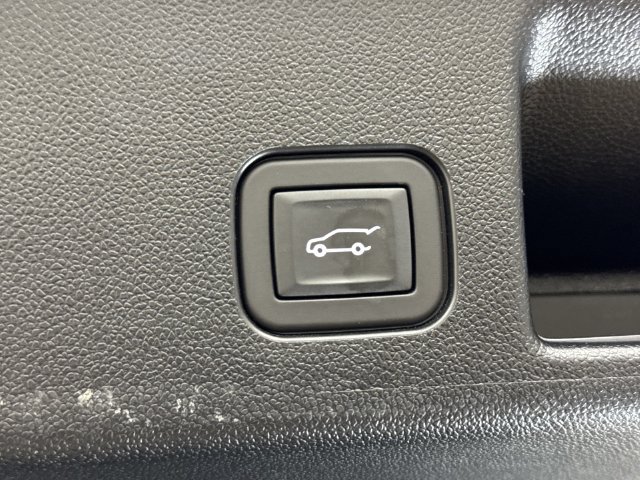 Used 2024 Chevrolet Equinox EV LT FWD image 25