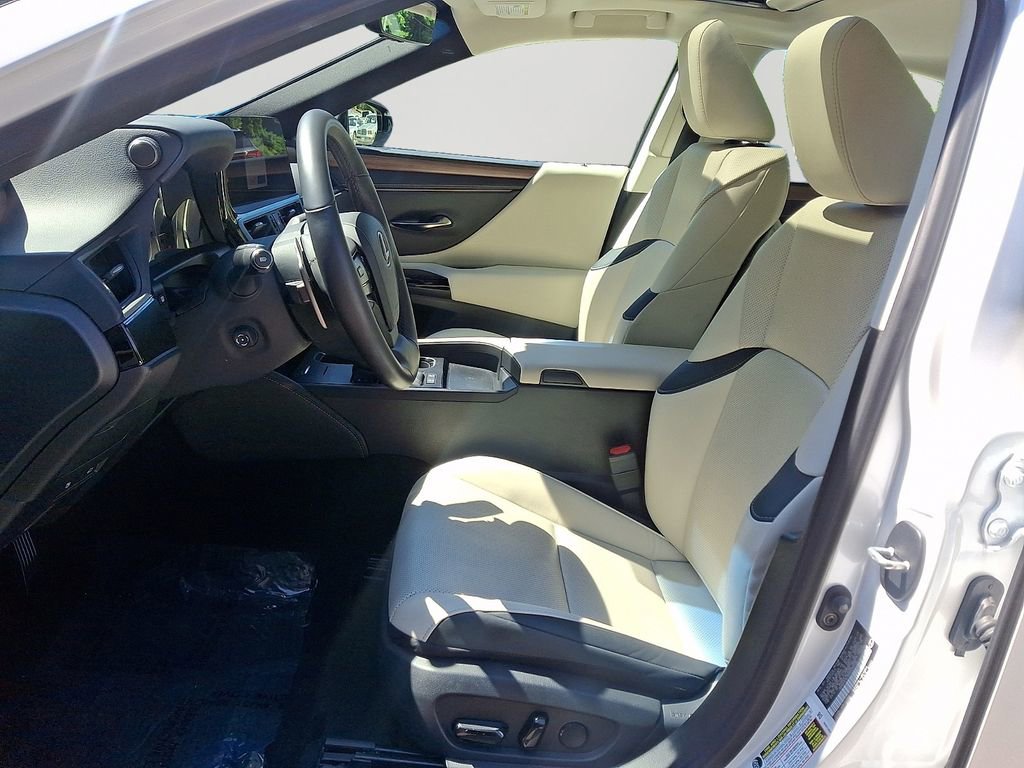 Used 2023 Lexus ES 300h w/ Premium Package FWD image 14