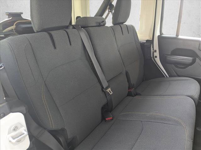 Used 2024 Jeep Wrangler Unlimited AWD/4WD image 19
