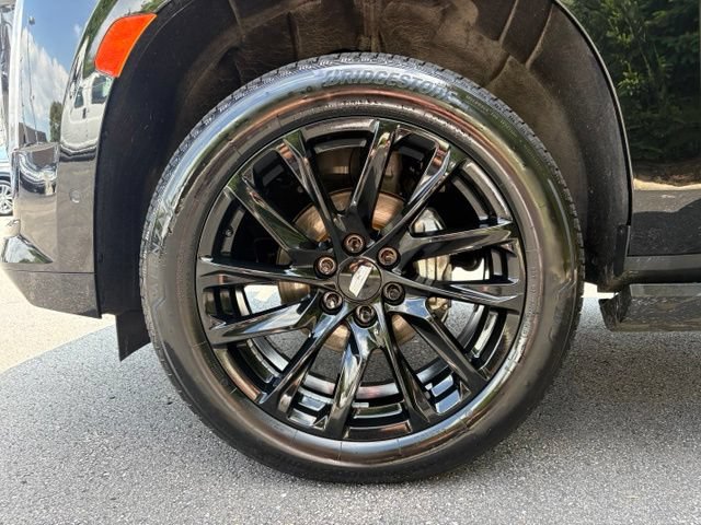 Certified 2022 Cadillac Escalade ESV Sport w/ Touring Package AWD/4WD image 14