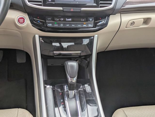 Used 2017 Honda Accord EX-L image 19