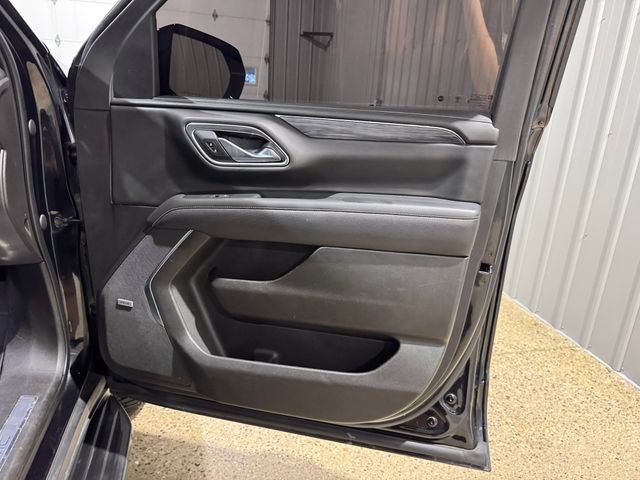 Used 2021 GMC Yukon SLT w/ SLT Premium Package AWD/4WD image 24