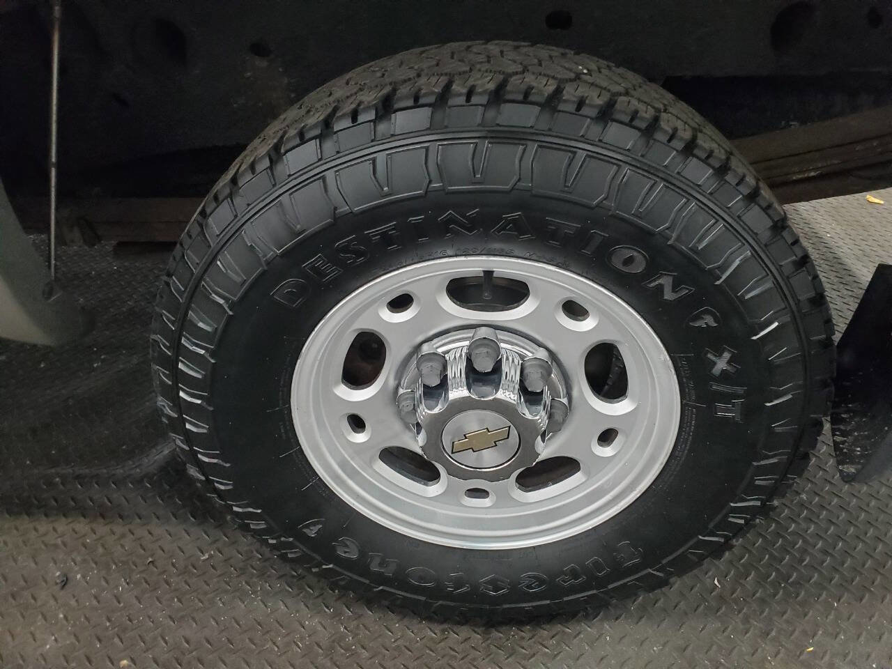 Used 2003 Chevrolet Silverado 2500 LT AWD/4WD image 18