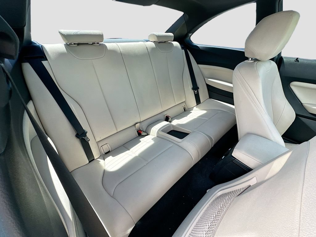 Used 2018 BMW M240i Coupe w/ Premium Package RWD image 29