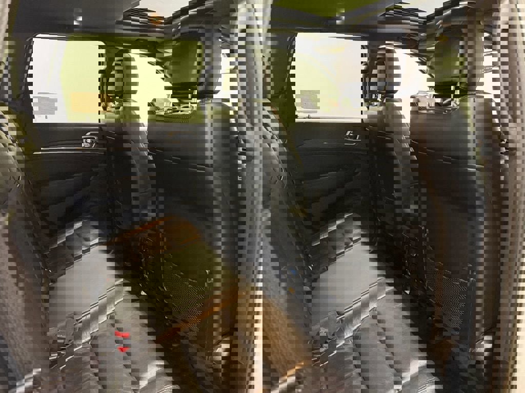 Used 2018 Jeep Grand Cherokee Limited image 13